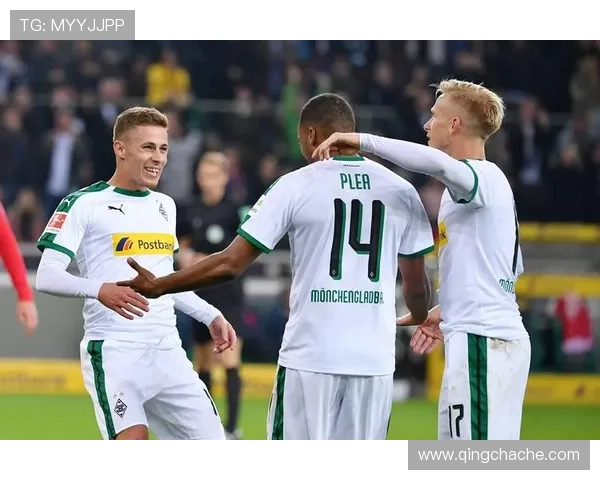 德媒预测拜仁对阵门兴首发阵容杰克逊突前凯恩迪亚斯卡尔领衔攻坚